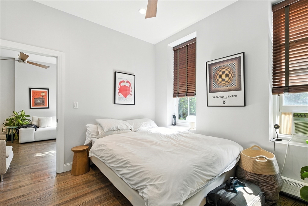 30-34 E Concord St # 11