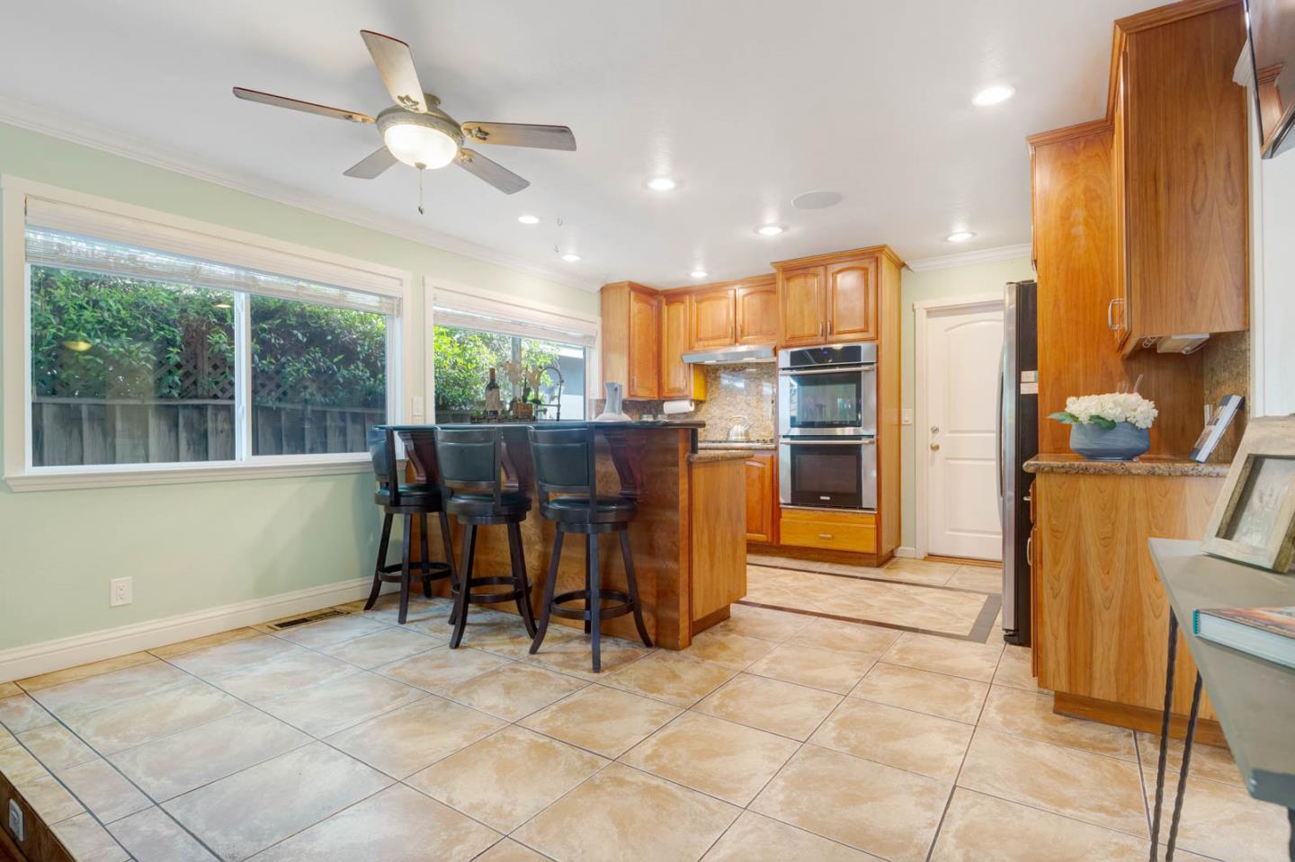 4167 Heppner LN