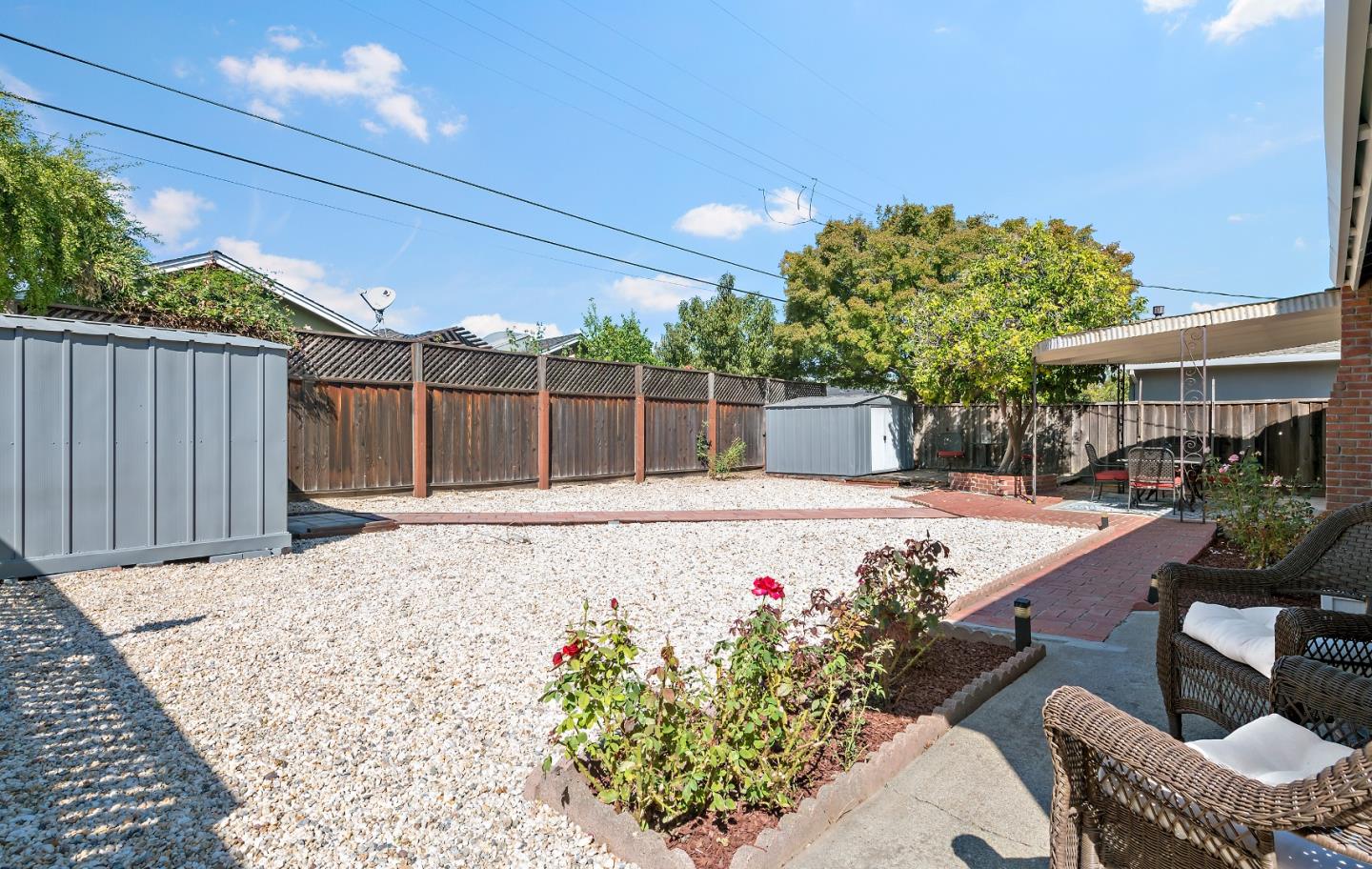 3509 Calico AVE