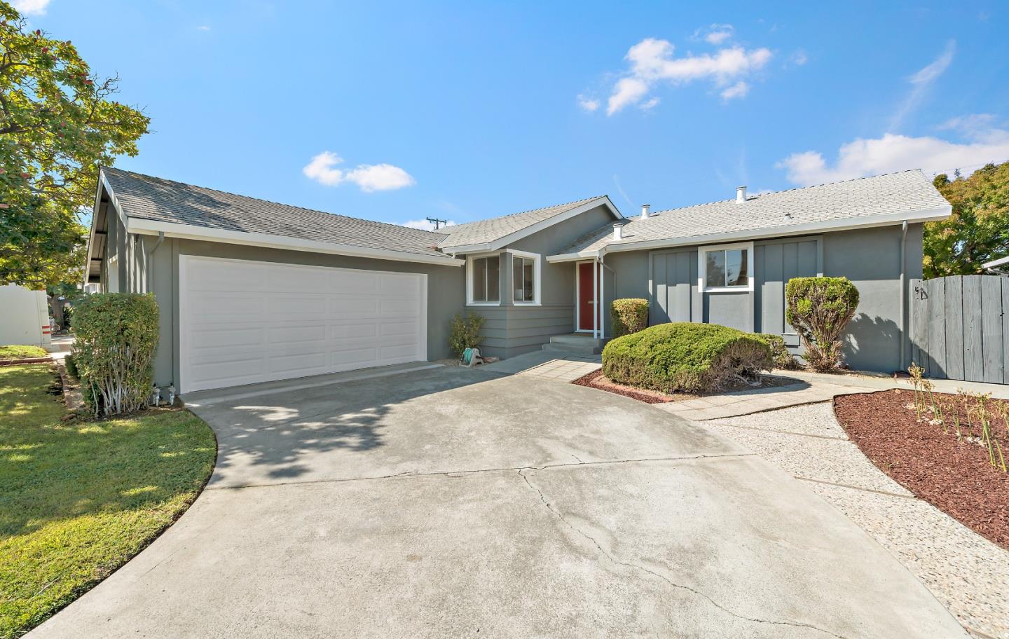 3509 Calico AVE