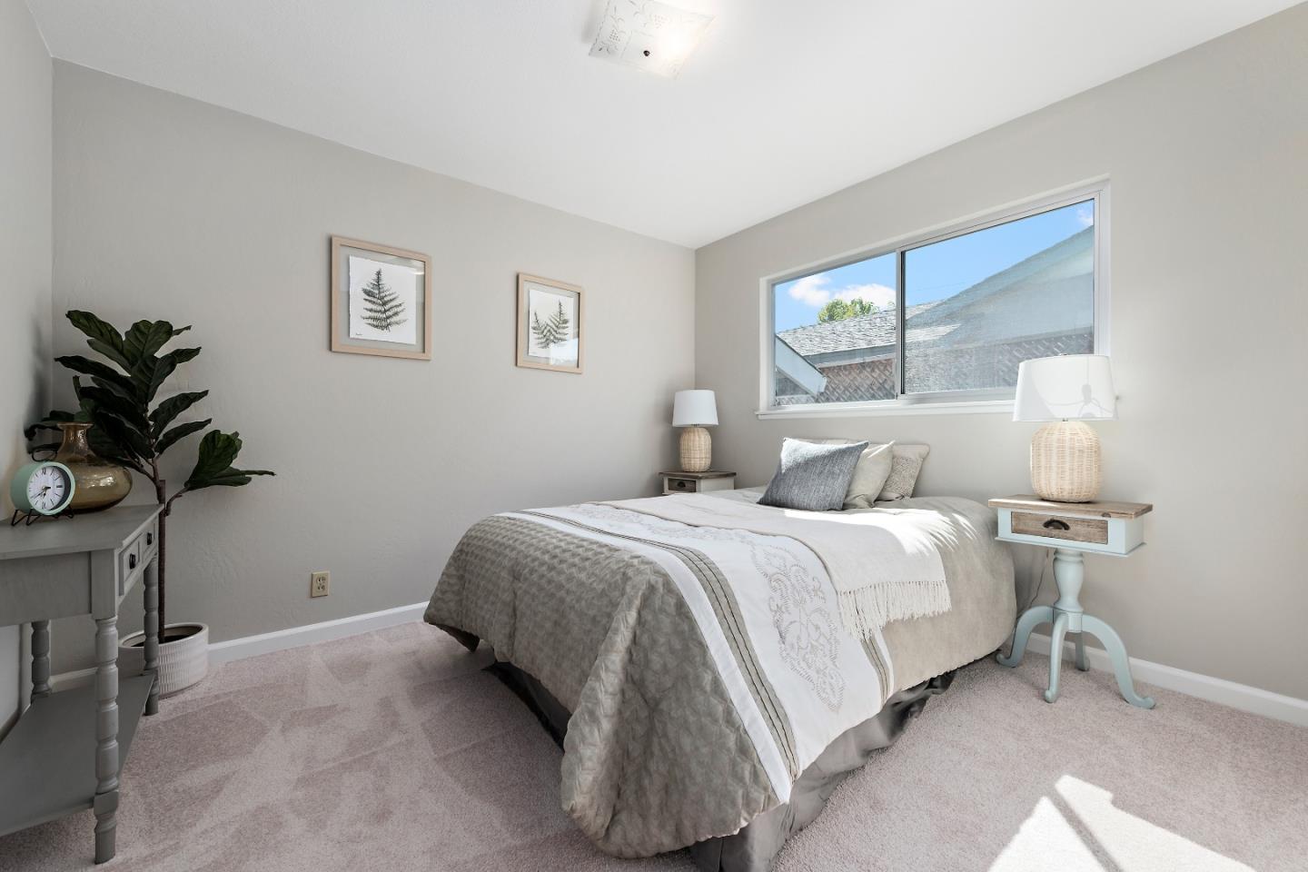 3509 Calico AVE