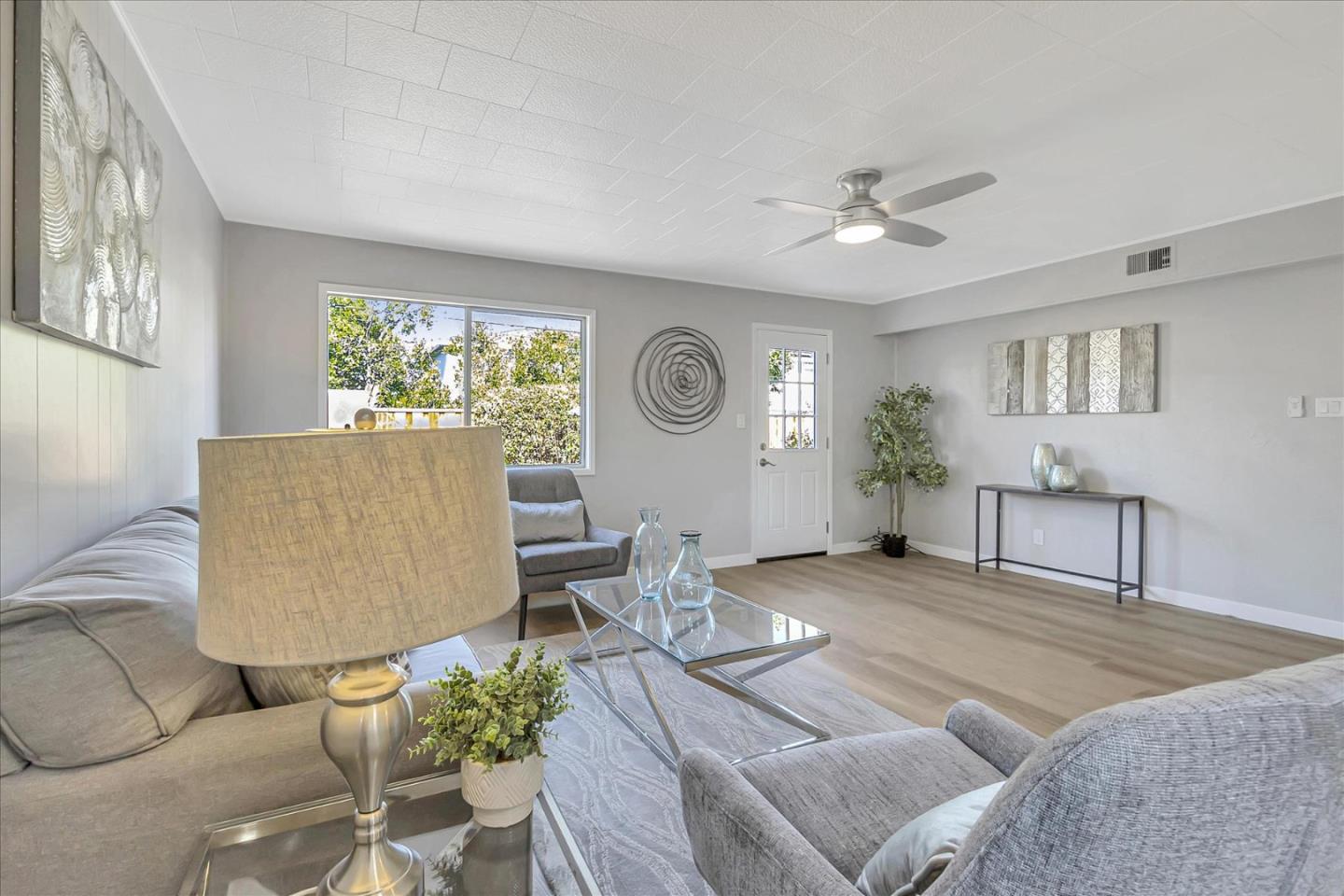 1618 Saint Regis Drive