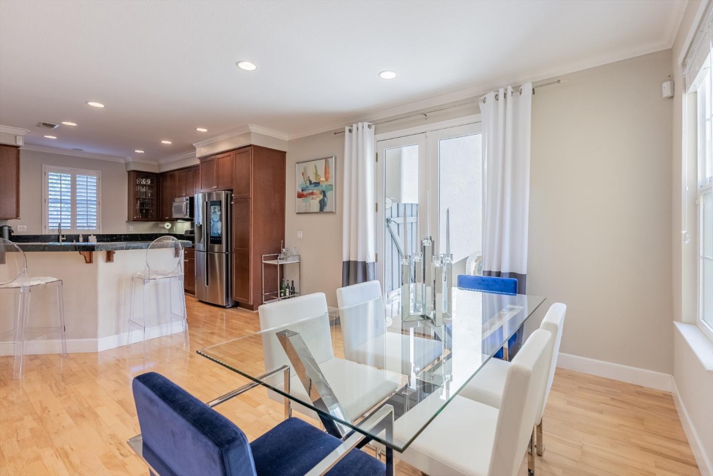 2320 Plateau Drive