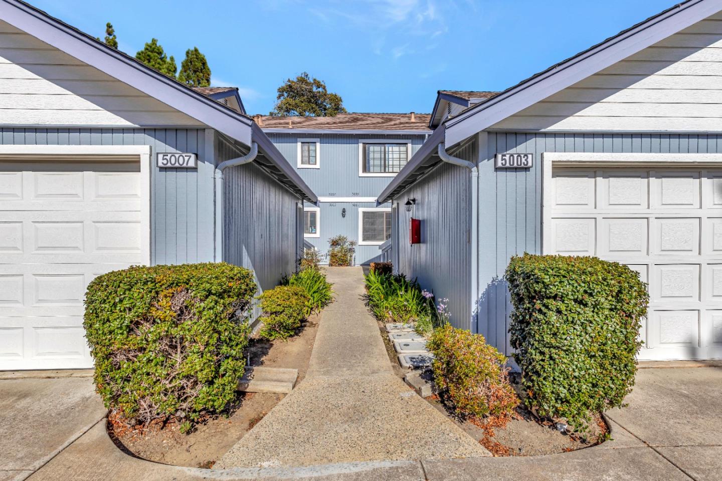 5001 Shalimar Circle Unit: 1