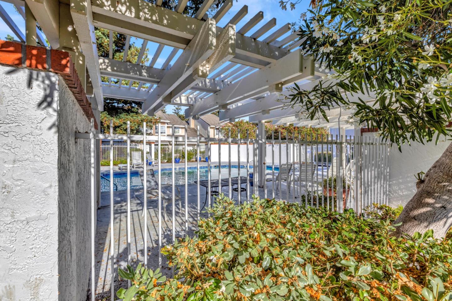 5001 Shalimar Circle Unit: 1