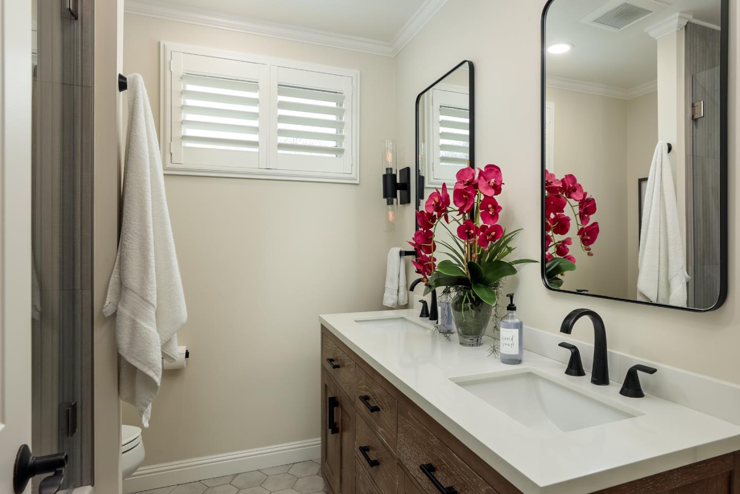 6321 Desert Flame DR