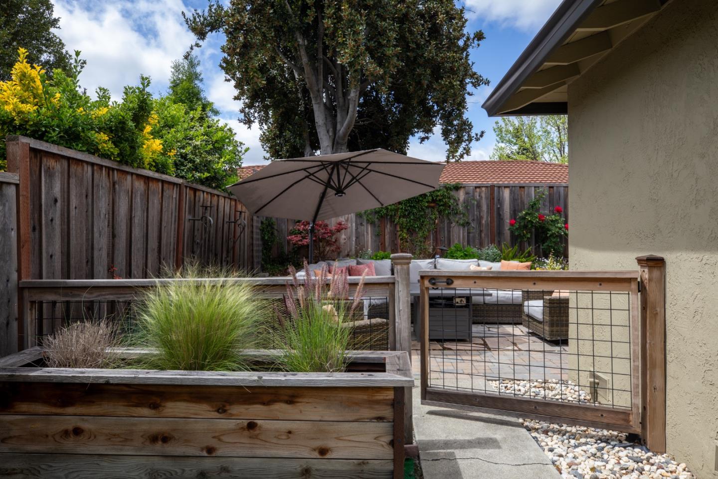 6321 Desert Flame DR