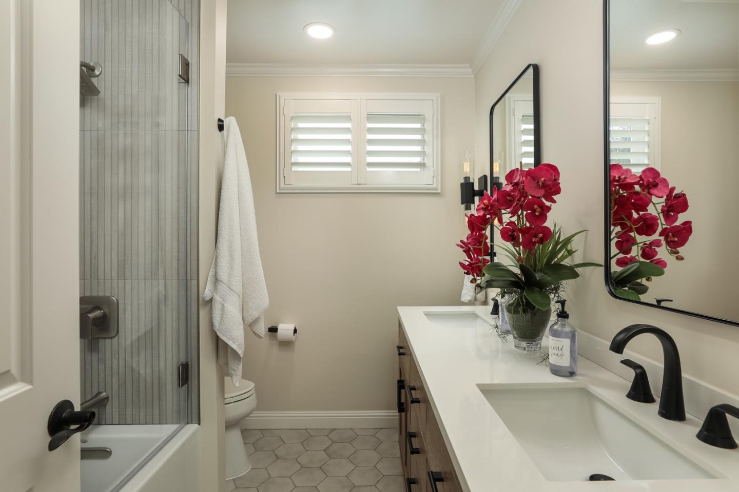 6321 Desert Flame DR