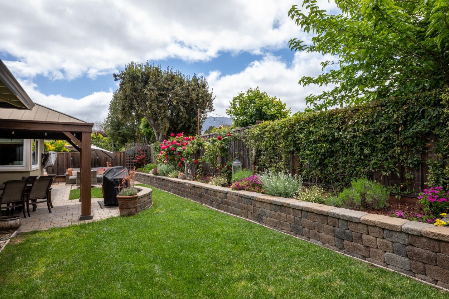 6321 Desert Flame DR