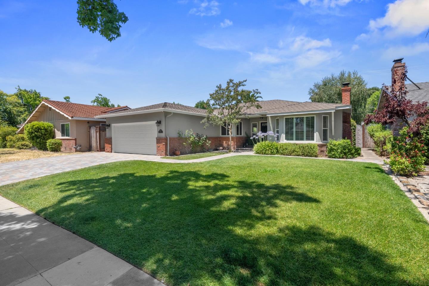 1527 Willowmont AVE