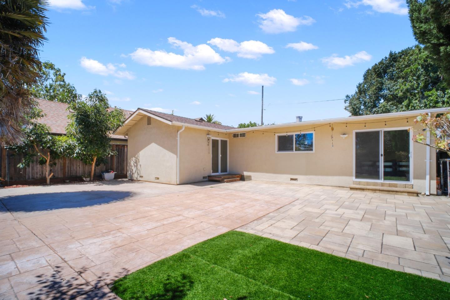 35563 Linda Drive