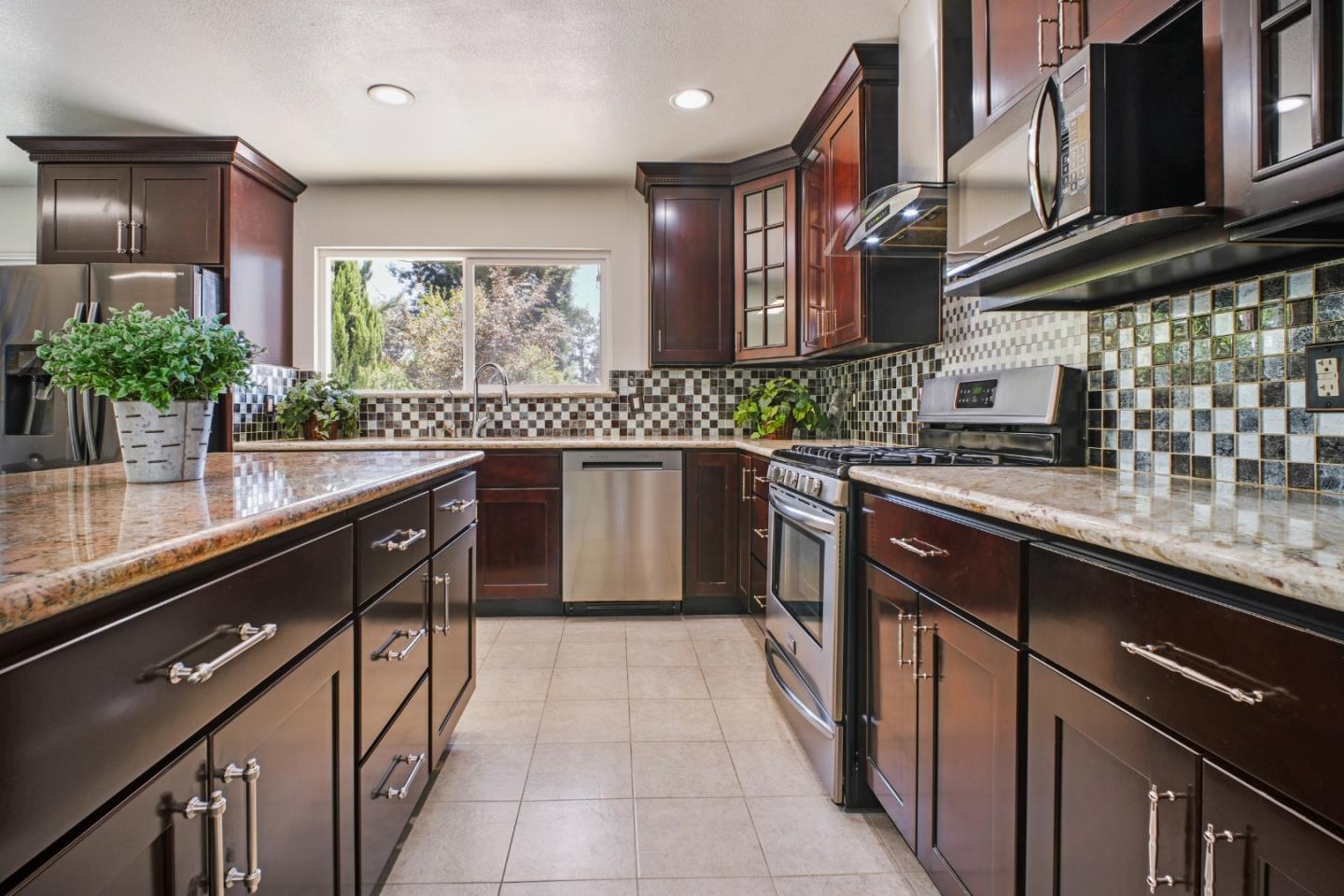 35563 Linda Drive