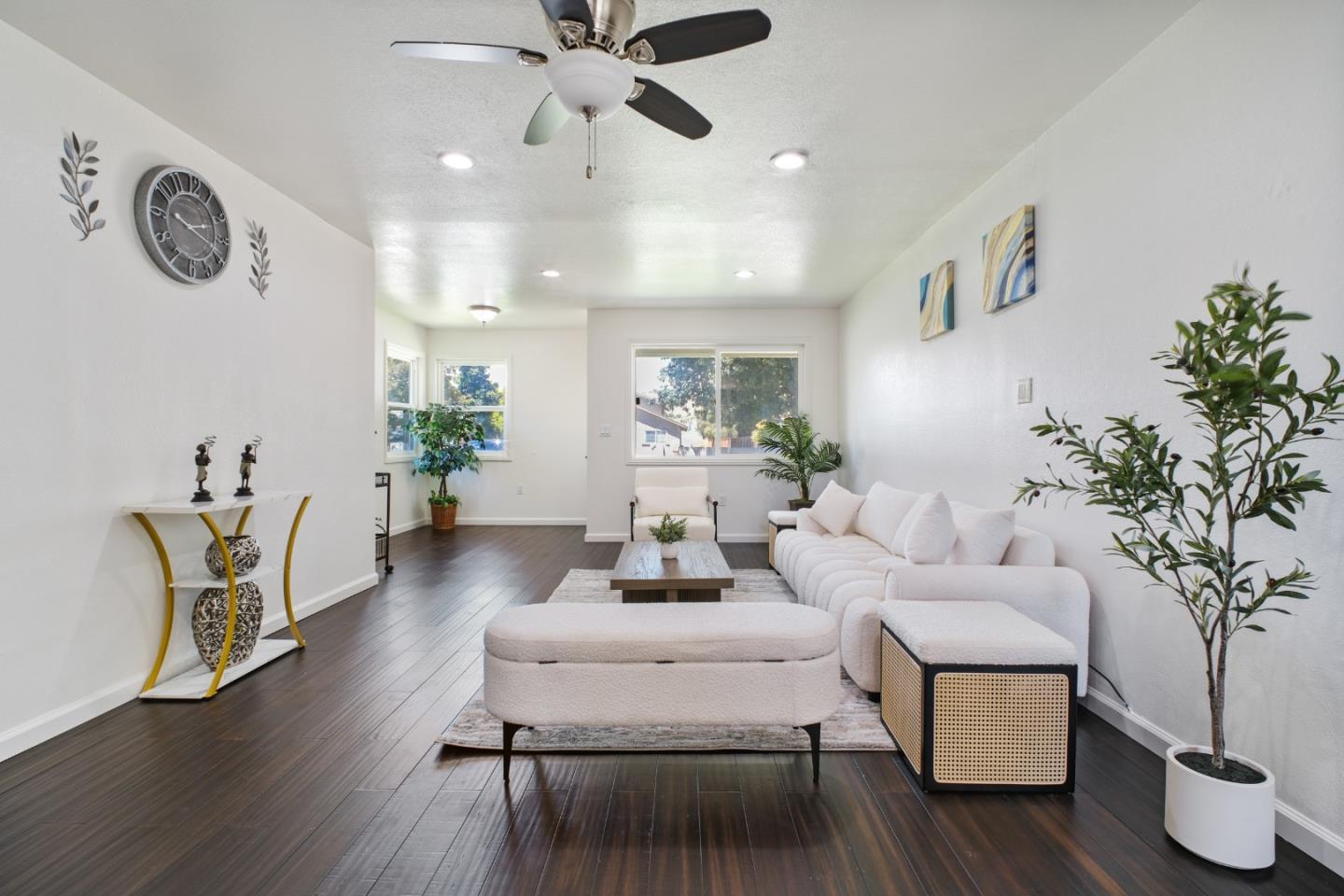 35563 Linda Drive