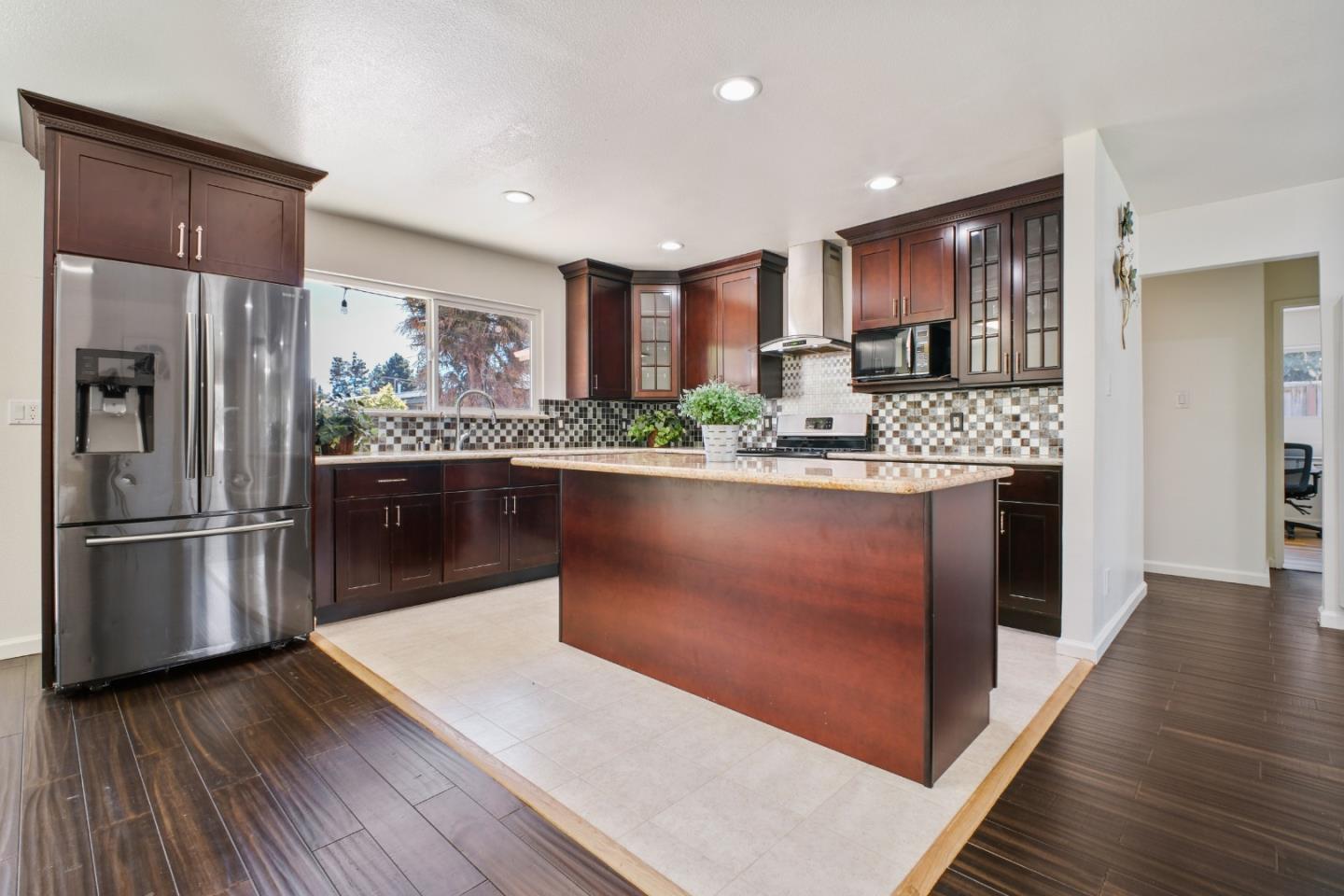 35563 Linda Drive