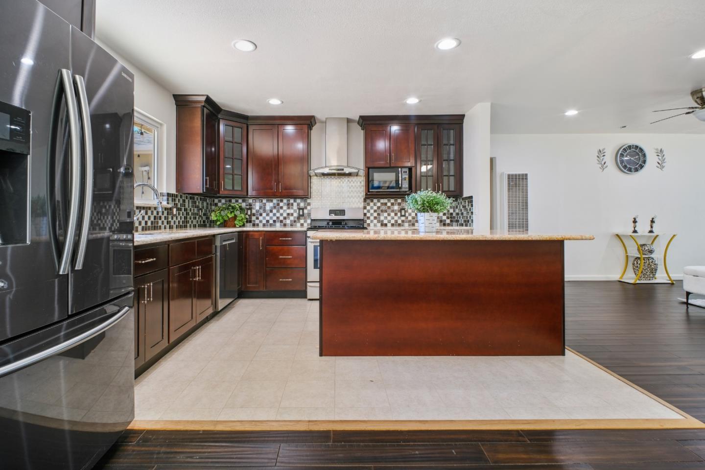 35563 Linda Drive