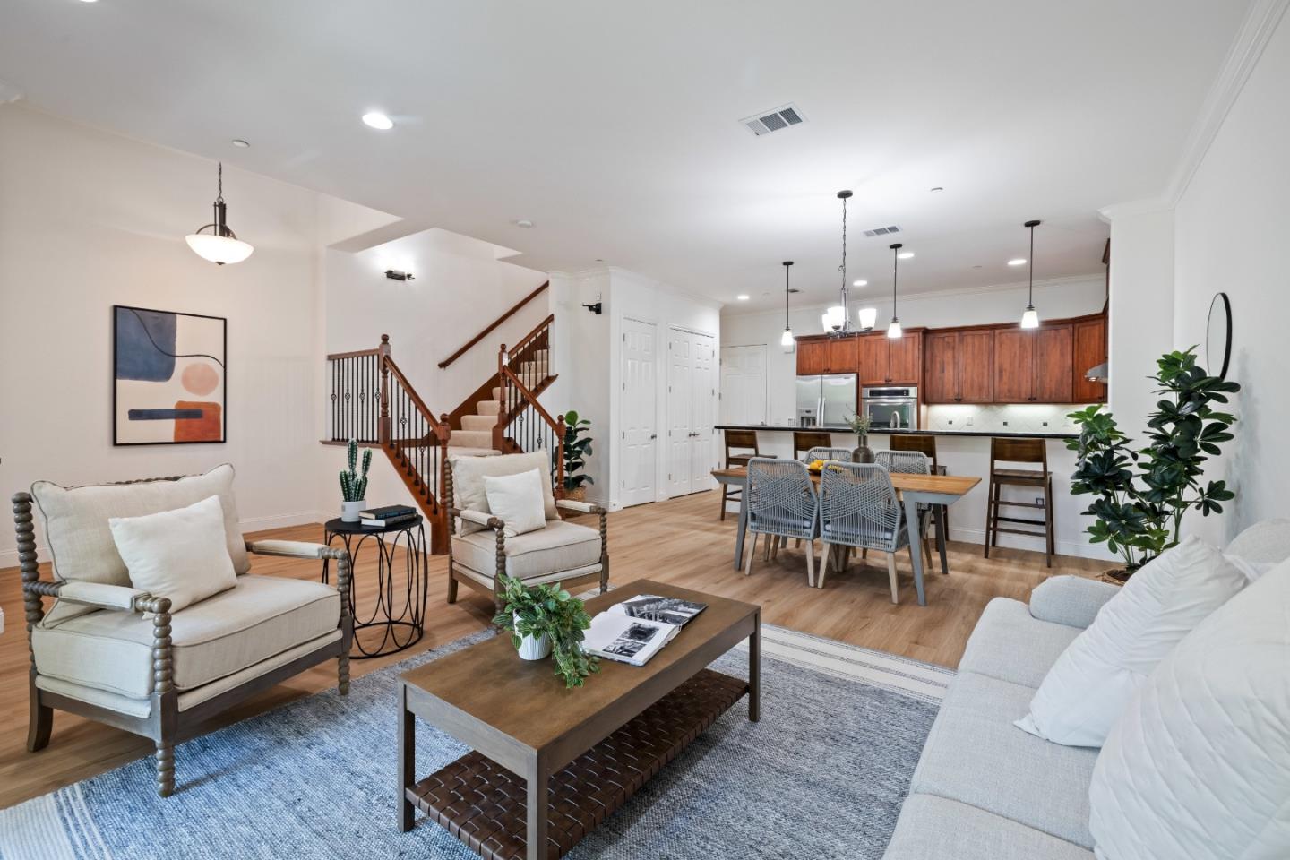 2866 Paseo Lane