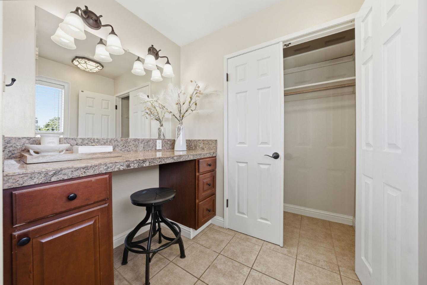 2643 Hill Park Drive