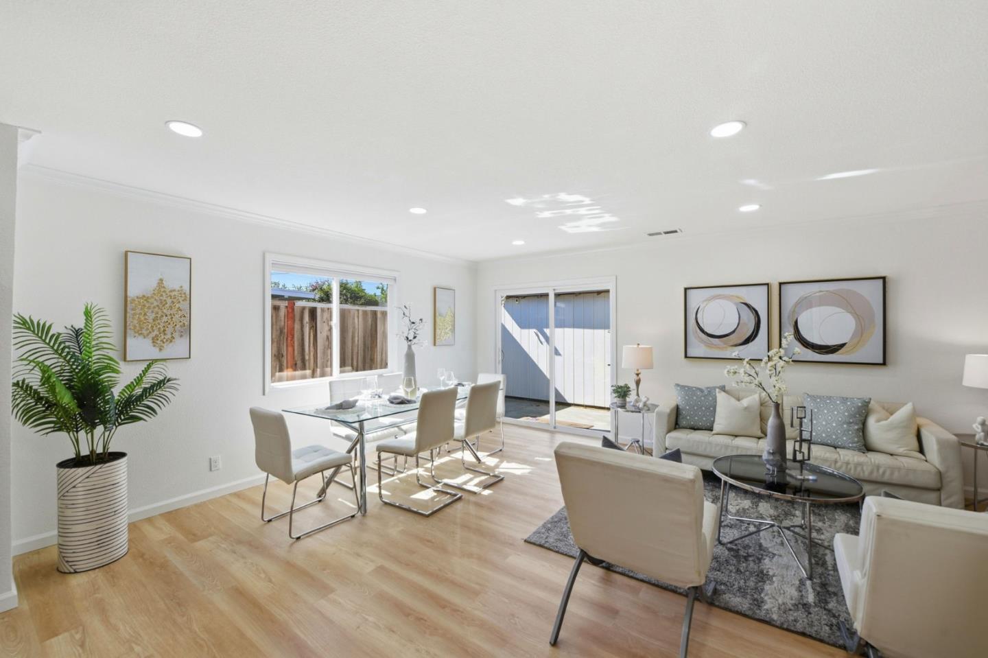 2823 Quinto Way