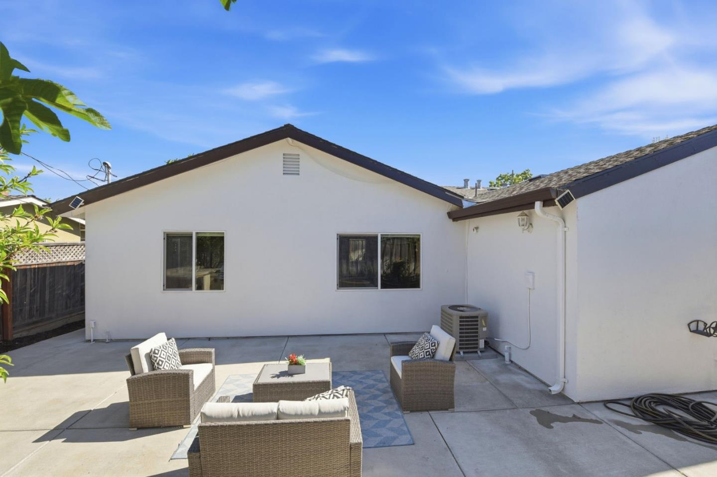2823 Quinto Way