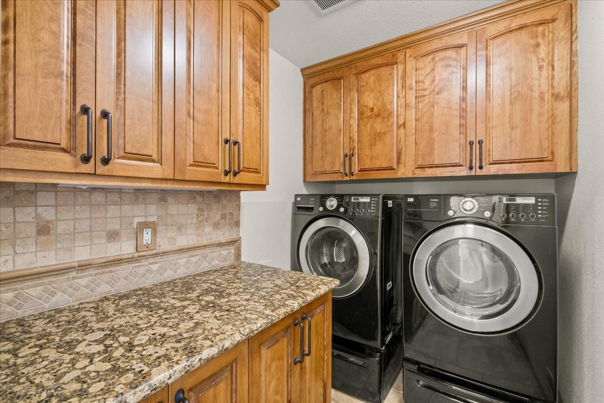65 Southport CT