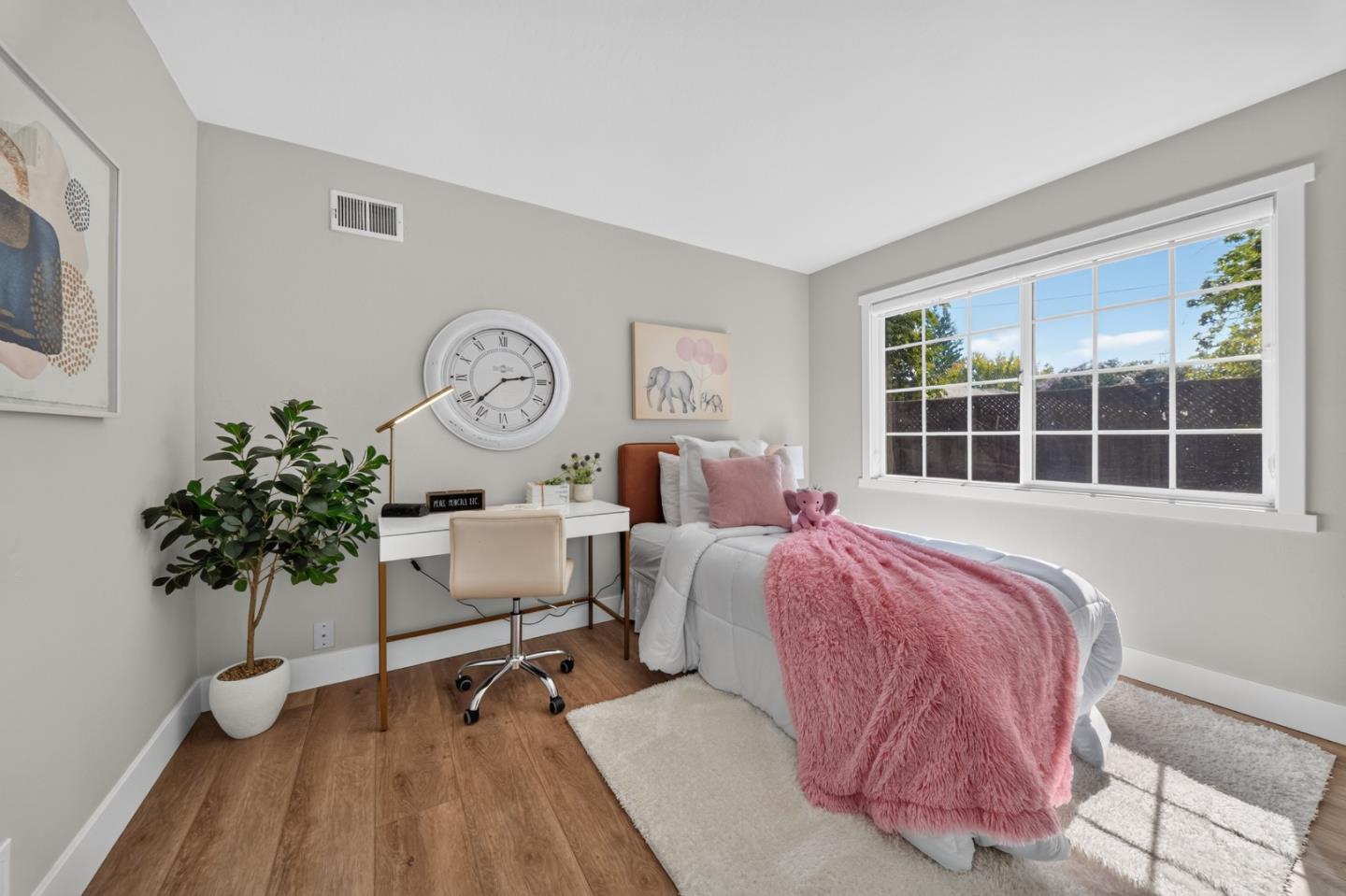 1704 Harte