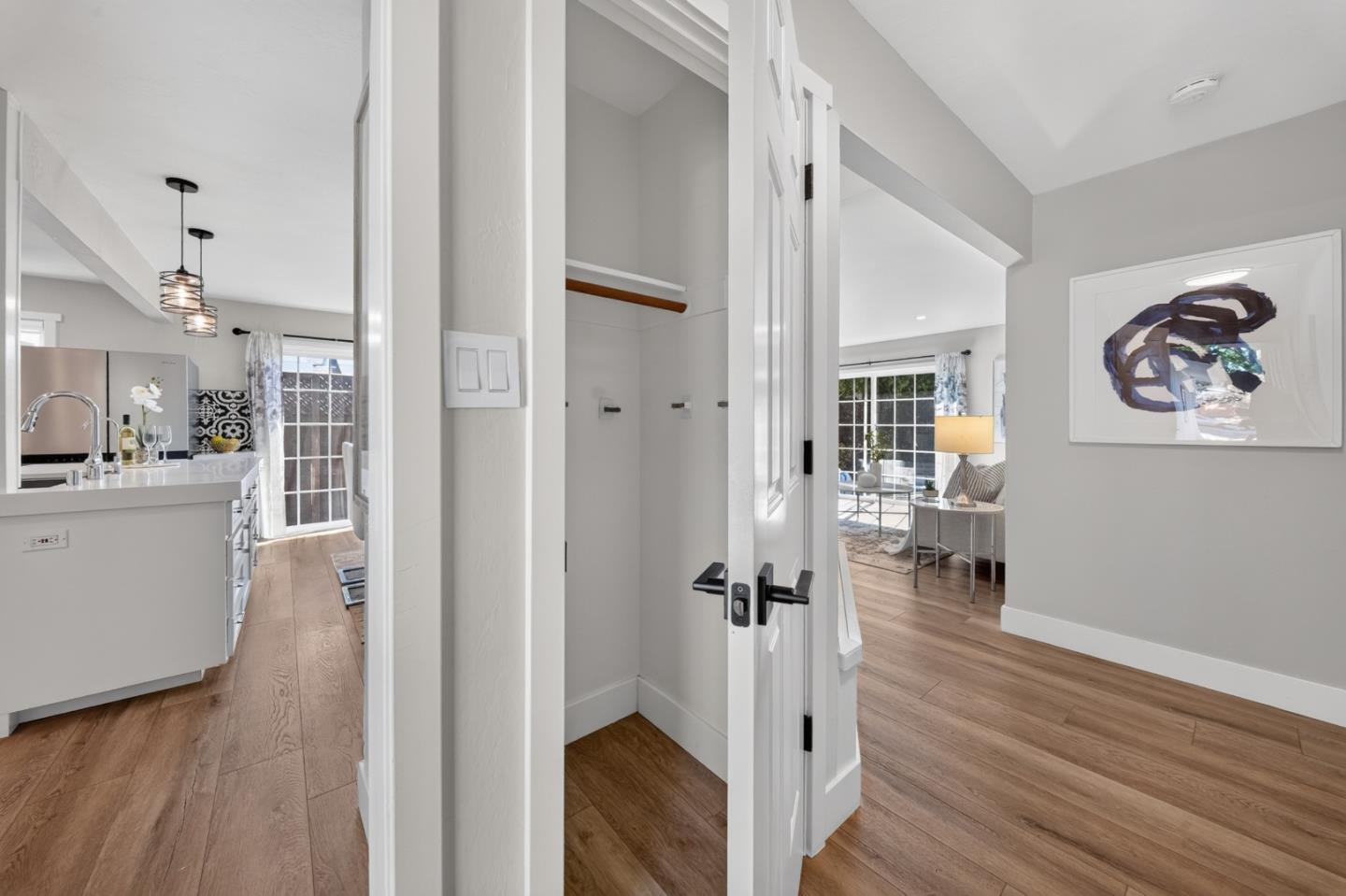 1704 Harte