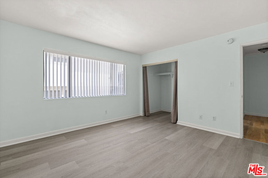 1236 Wellesley Avenue 2