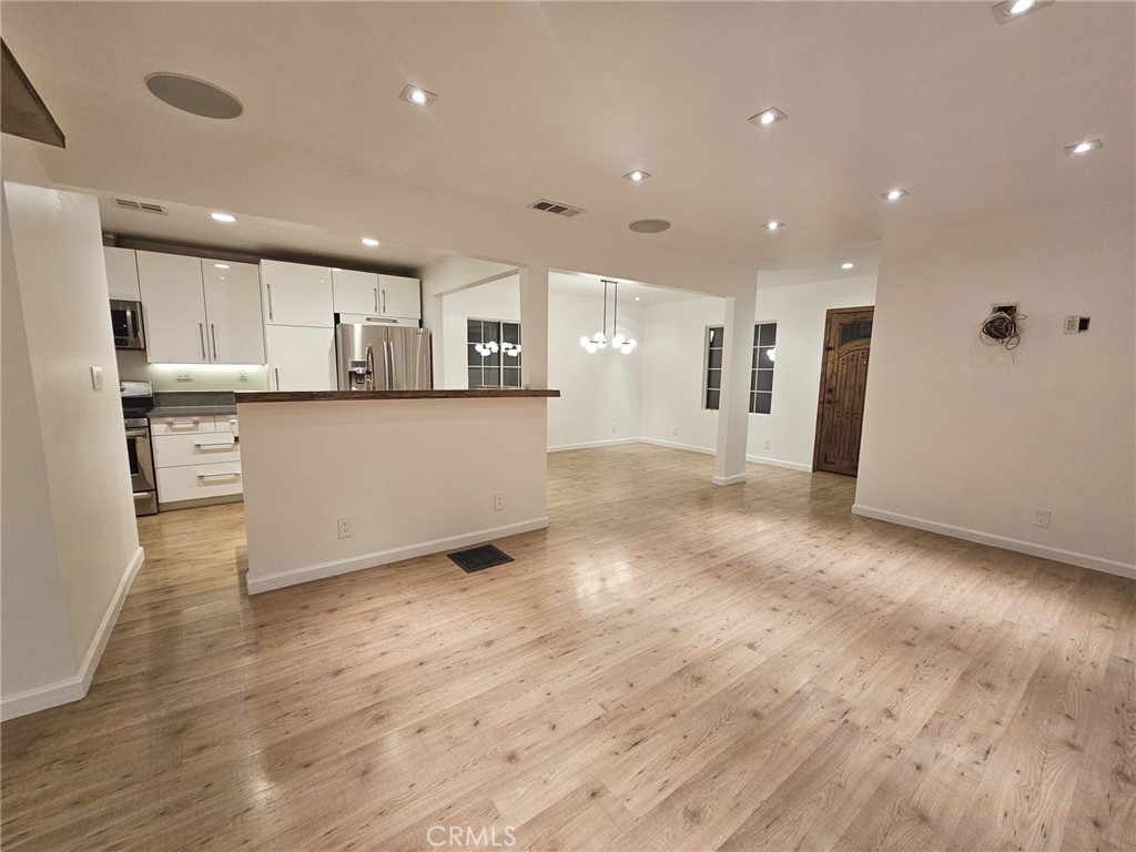 17647 Calvert Street