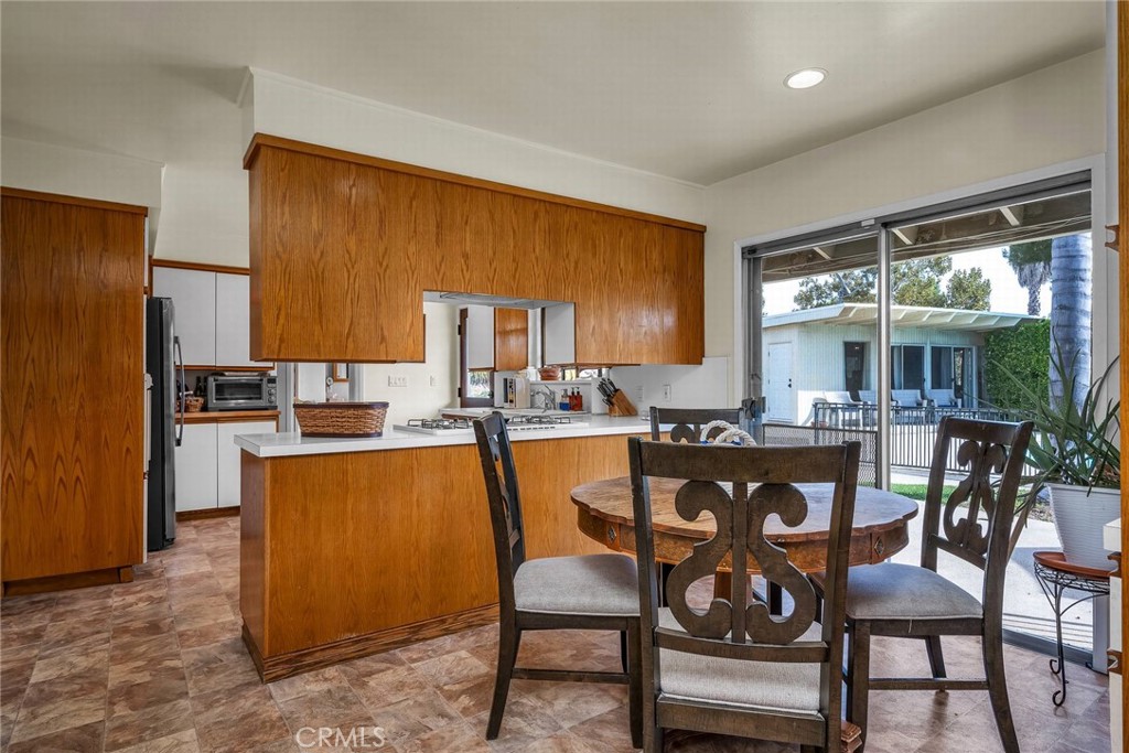 4614 La Subida Place