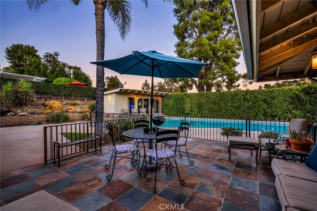 4614 La Subida Place