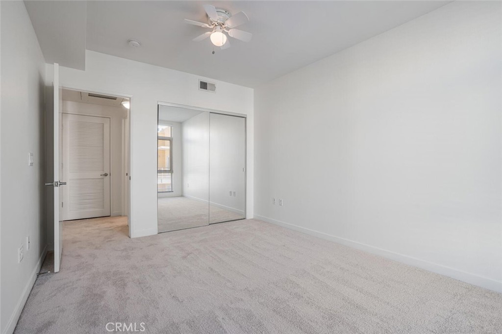 21301 Erwin Street 518