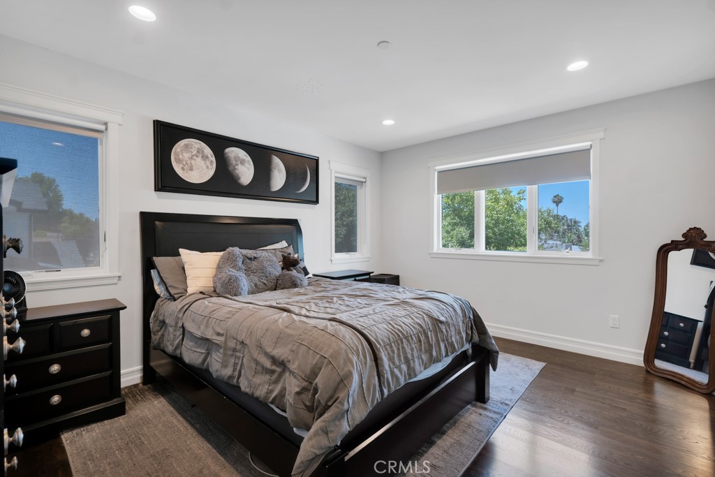 15460 La Maida Street