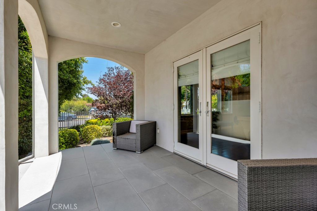 15460 La Maida Street