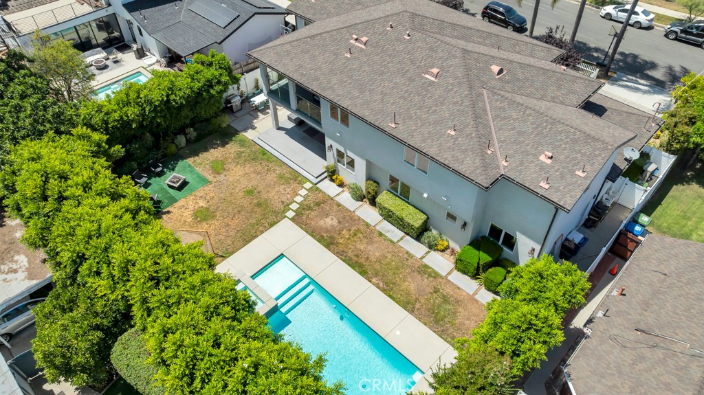 15460 La Maida Street