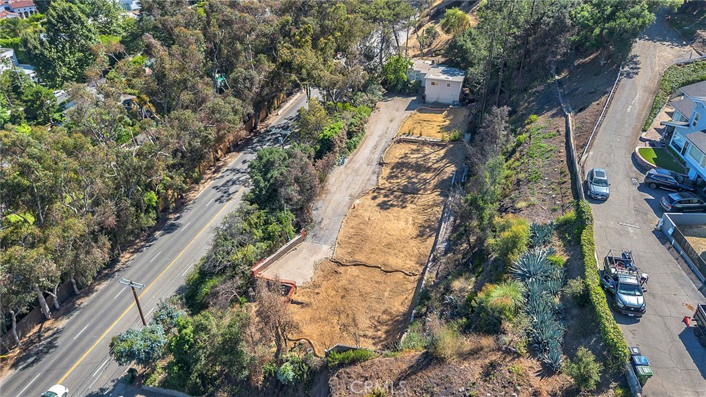 14511 W Sunset Boulevard