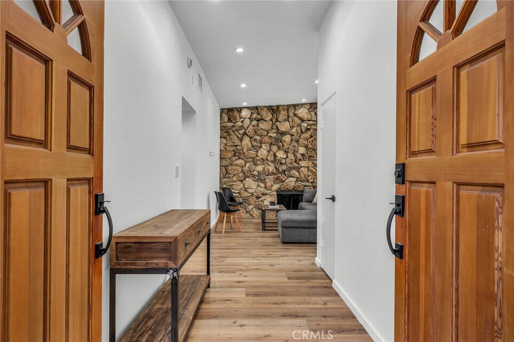 21806 Ybarra