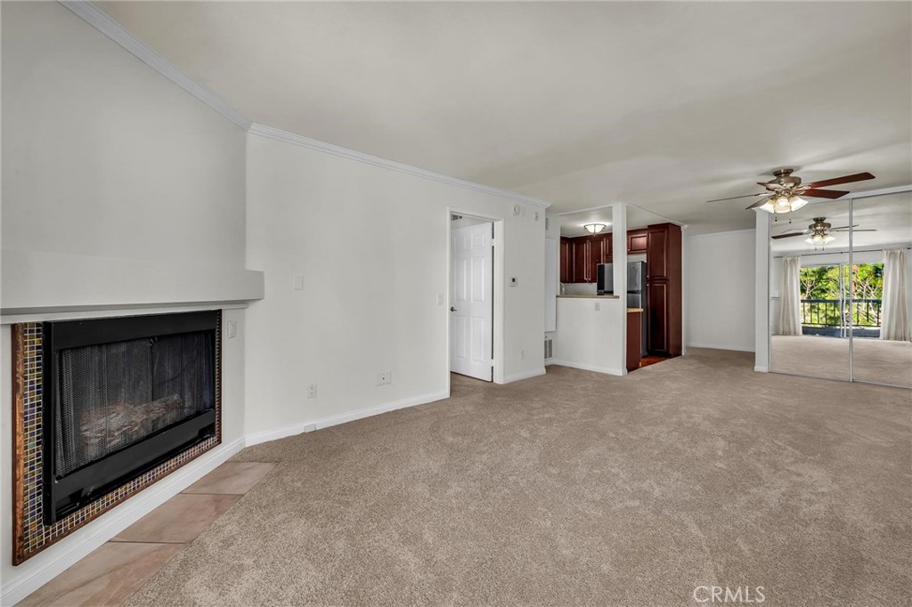 5525 Canoga Avenue 231