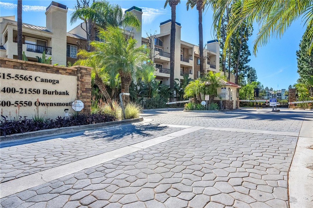 5525 Canoga Avenue 231