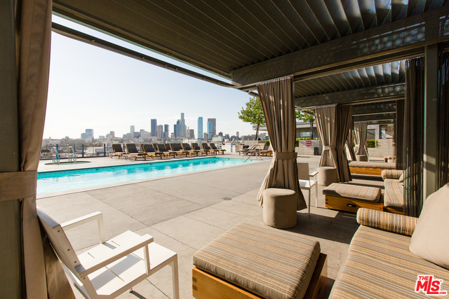 530 S HEWITT ST Unit: 535