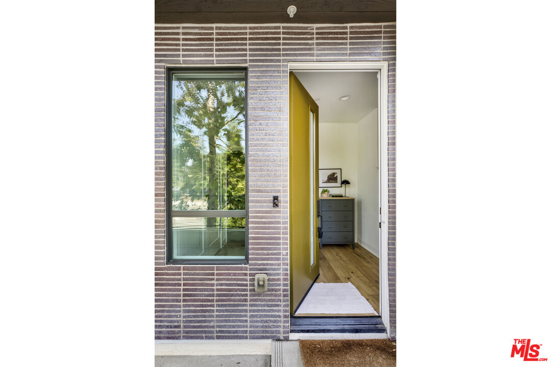 118 S Avenue 50 Unit: 502