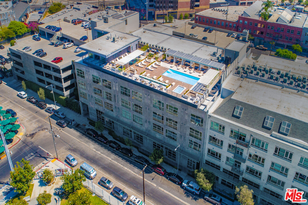 530 S Hewitt St Unit: 441