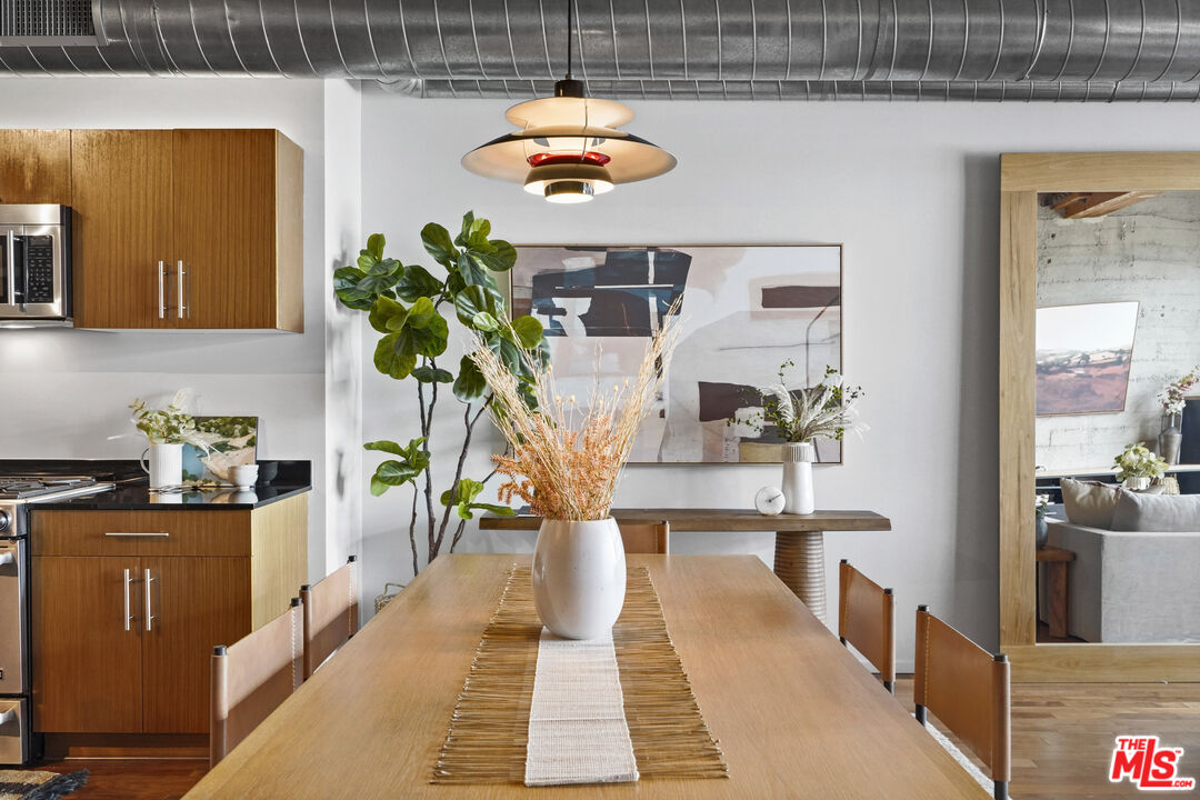 530 S Hewitt St Unit: 441