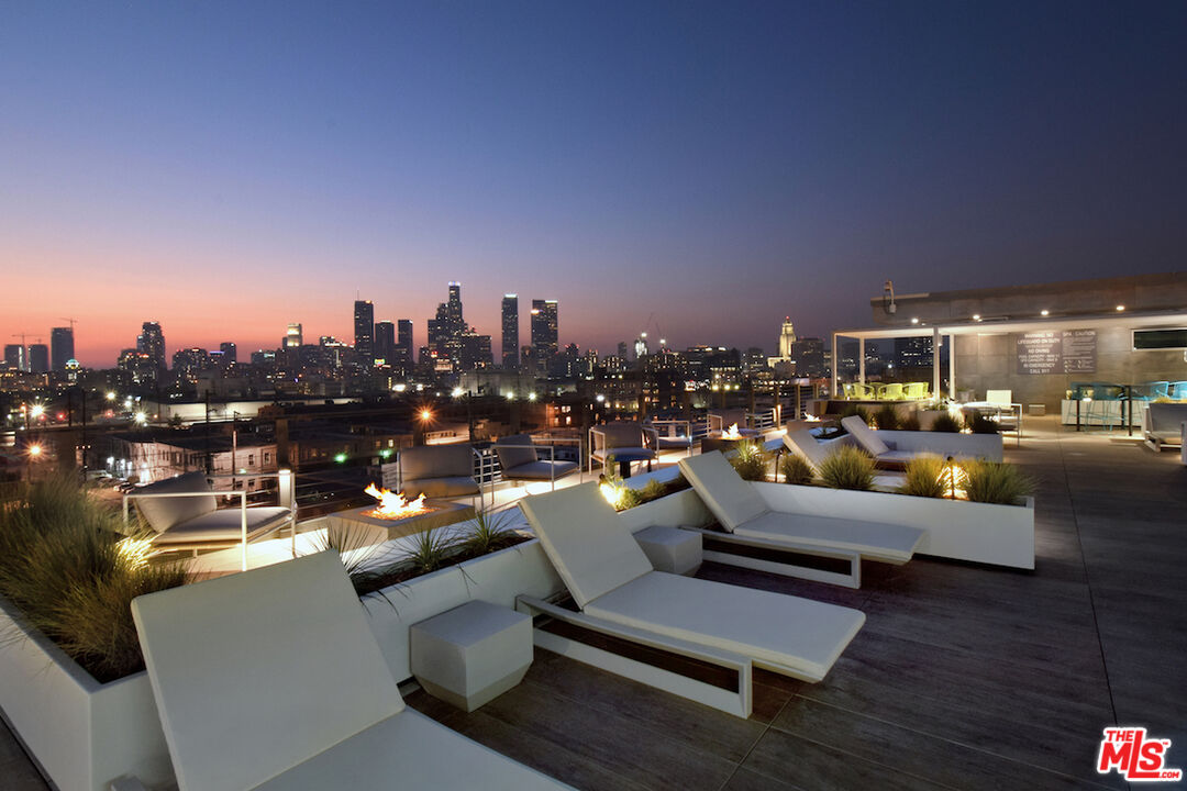 530 S Hewitt St Unit: 441