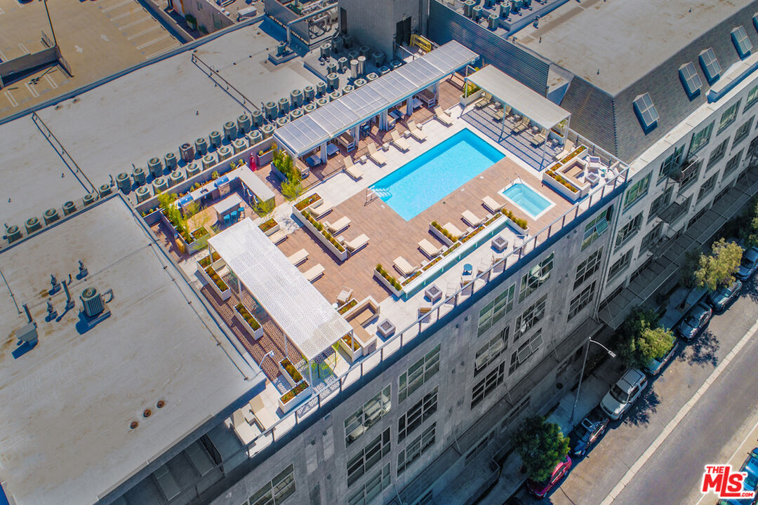 530 S Hewitt St Unit: 441
