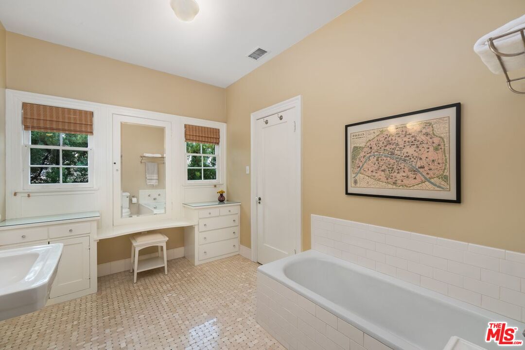 224 Lorraine Blvd