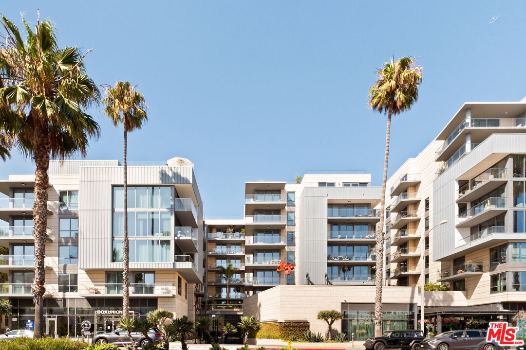 1755 Ocean Ave Unit: 308