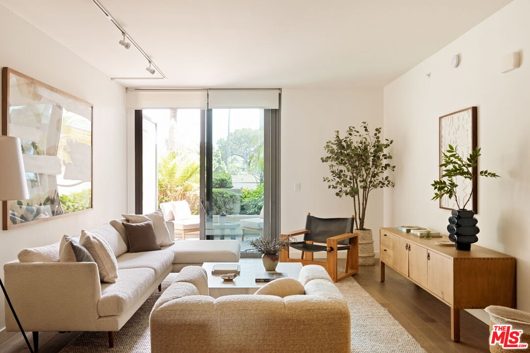 1755 Ocean Ave Unit: 308