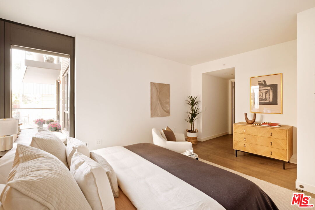 1755 Ocean Ave Unit: 308