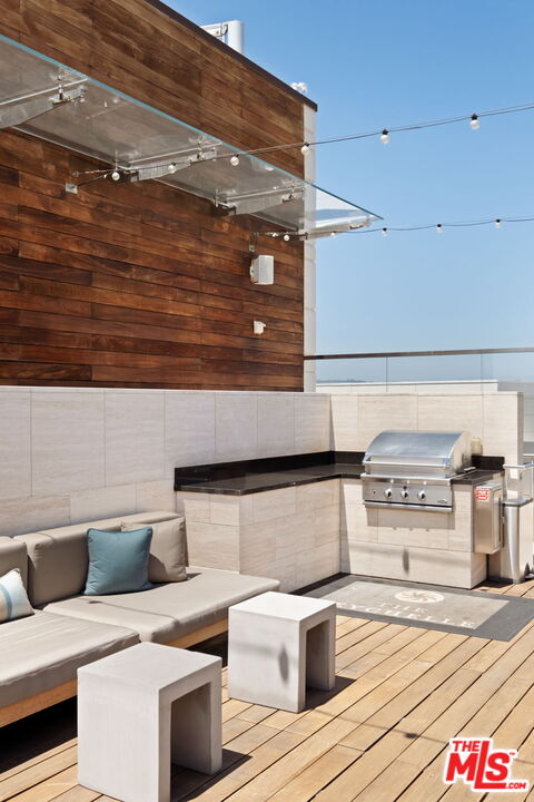 1755 Ocean Ave Unit: 308