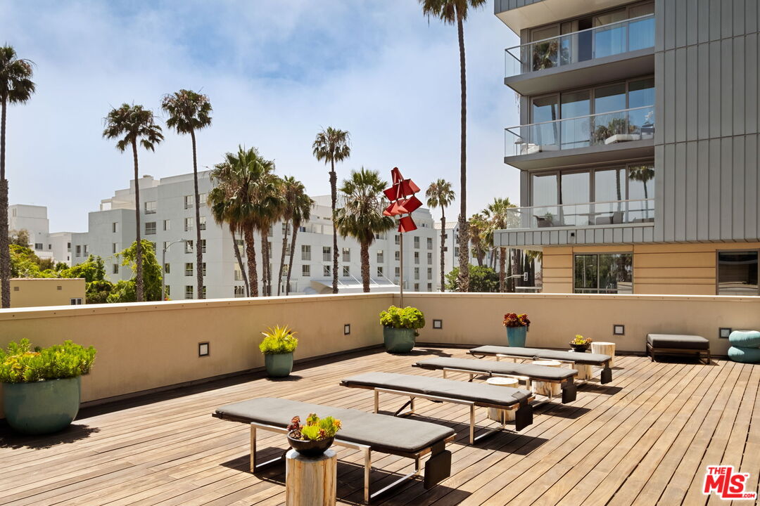 1755 Ocean Ave Unit: 308